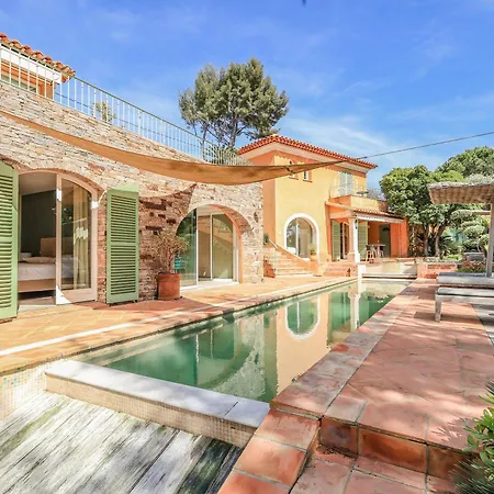 Les Pins * Le Lavandou