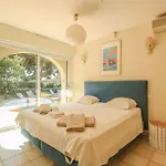 Les Pins 빌라 르 라방두
