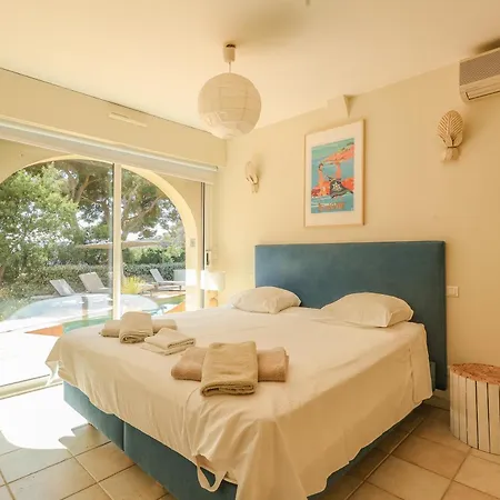 Les Pins Willa Le Lavandou